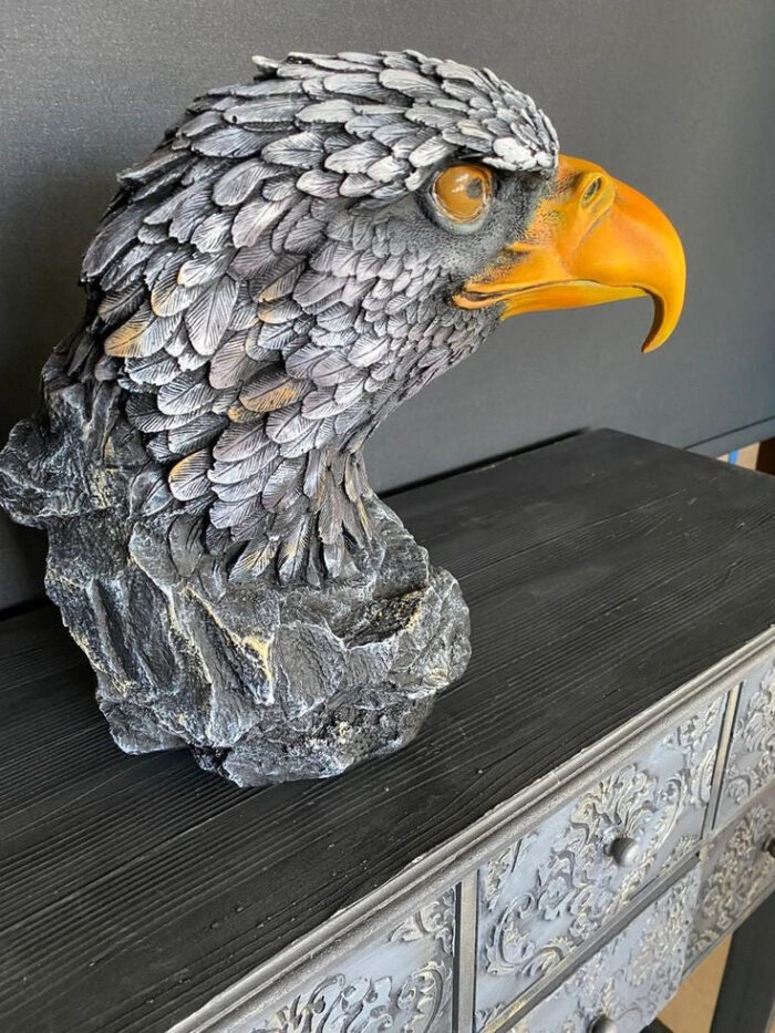 KING OF BIRDS AMERICAN EAGLE SCULPTURE