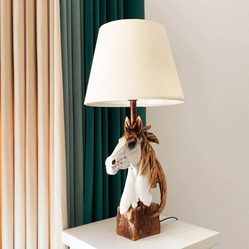 STALLION SHINE LAMP