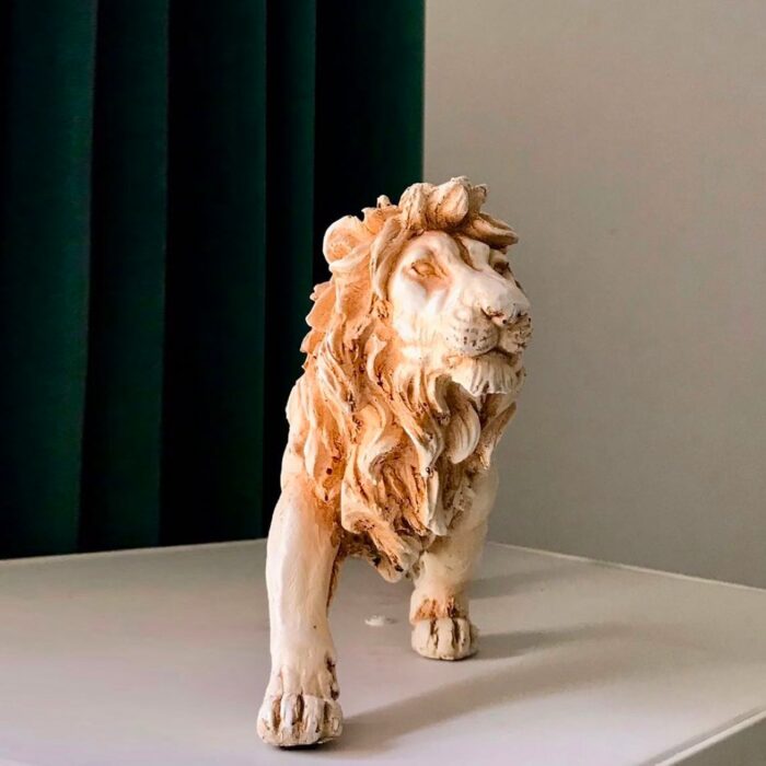 REGAL MAJESTY