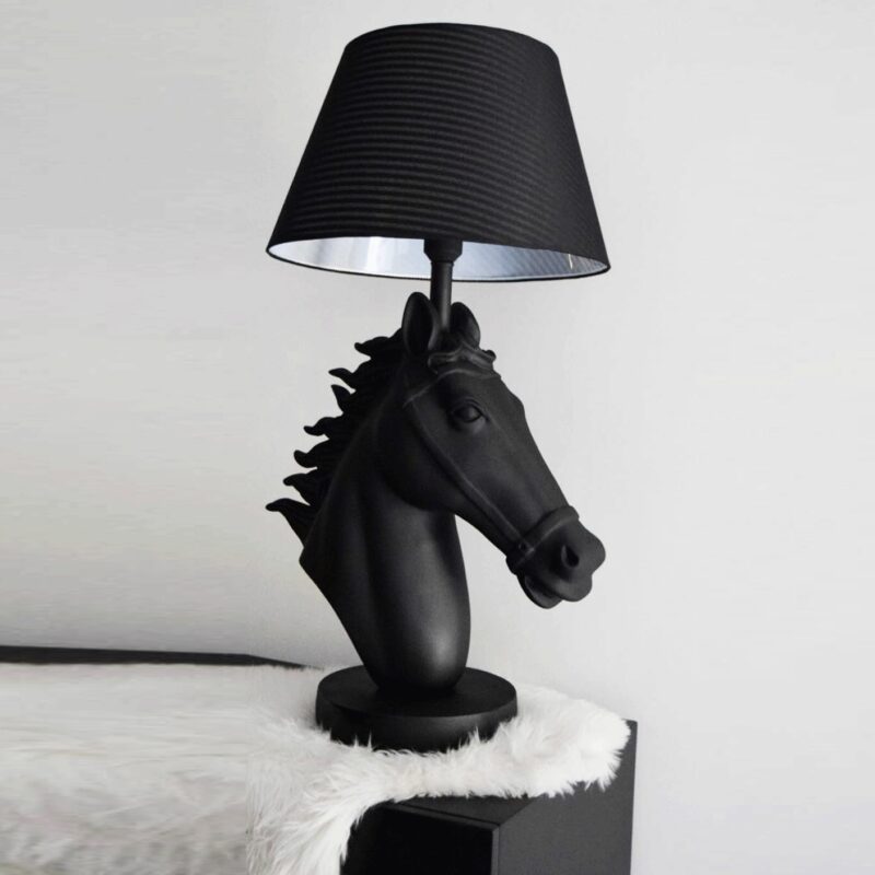THE LUSTROUS LAMP