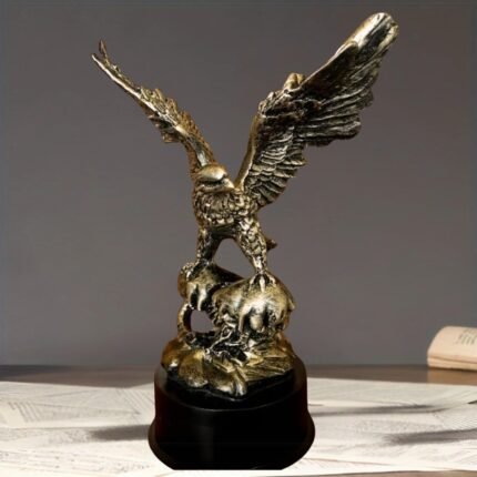 MOUNTAIN MAJESTY GUARDIAN OF THE SKY