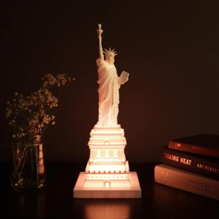 STATUE OF LIBERTY 3D PRINTED LAMP