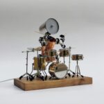 DRUMMER LAMP