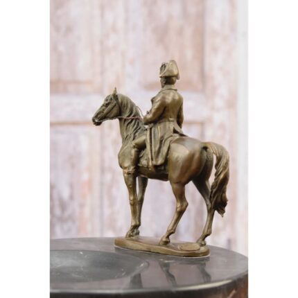 MARBLE ASHTRAY WITH BRONZE SCULPTURE OF NAPOLEON ON HORSEBACK