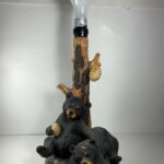 VINTAGE RUSTIC RESIN BLACK BEAR EATING HONEY TABLE LAMP