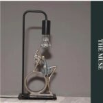 MODERN ARTISTIC TABLE LAMP
