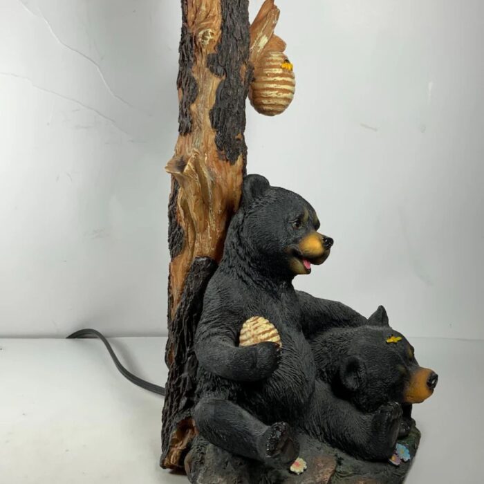 VINTAGE RUSTIC RESIN BLACK BEAR EATING HONEY TABLE