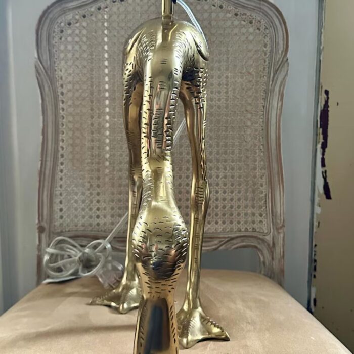 ELEGANT BRASS SPOONBILL TABLE LAMP