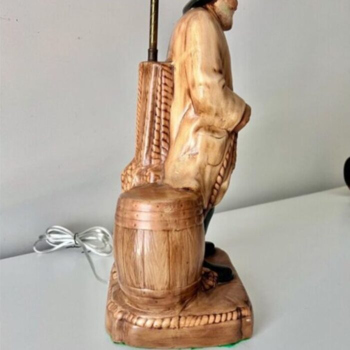 NAUTICAL SEA CAPTAIN FISHERMAN CERAMIC AND BRASS TABLE LAMP