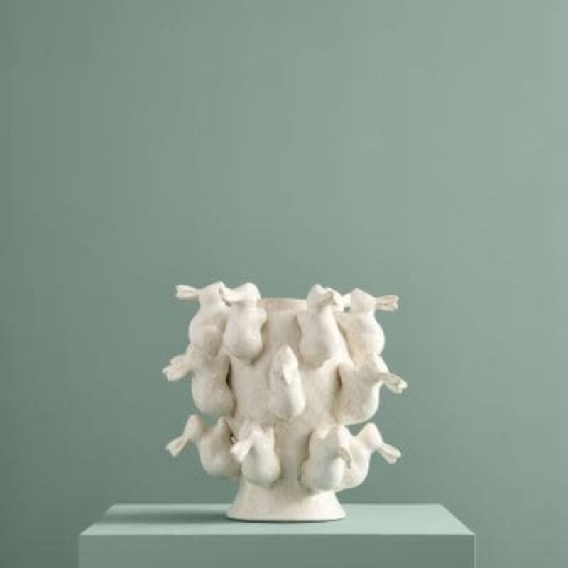 VASE WITH RABBITS WHITE
