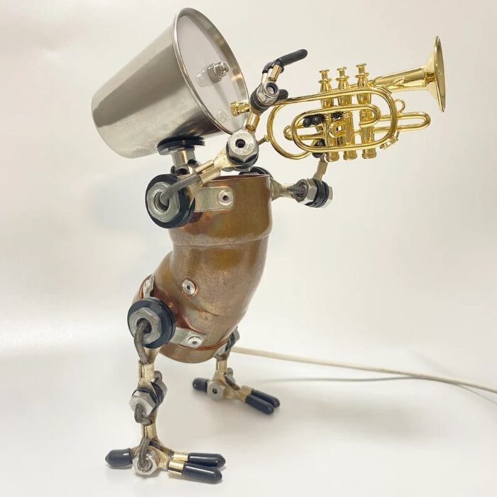 CORNET PLAYER LAMP
