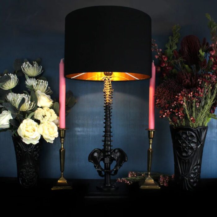 THE SPINE LAMP
