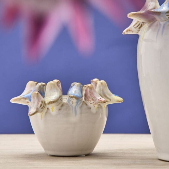 POT WITH BIRDS S WHITE