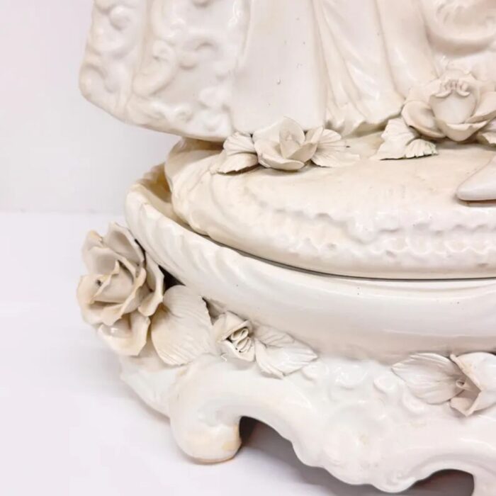 MARVELLOUS TABLE LAMP
