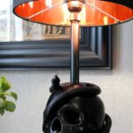 THE SNAKE EDISON SKULL LAMP