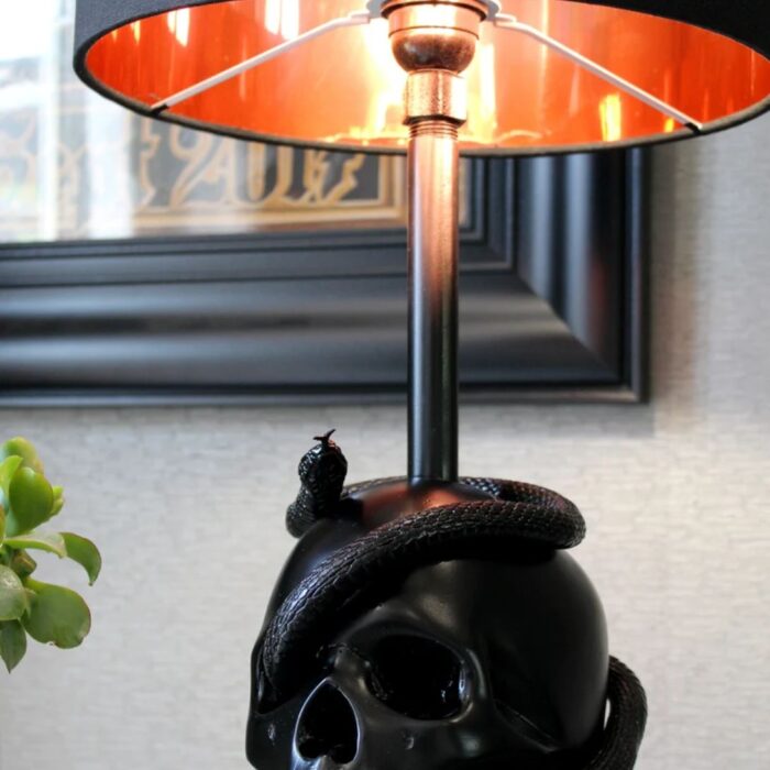 THE SNAKE EDISON SKULL LAMP