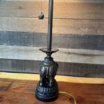 ELEPHANT TABLE LAMP