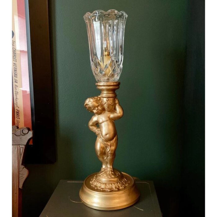 ELEGANT VICTORIAN CHERUB TABLE LAMP