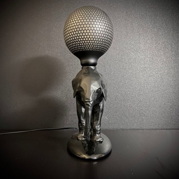 ELEPHANT TABLE LAMP