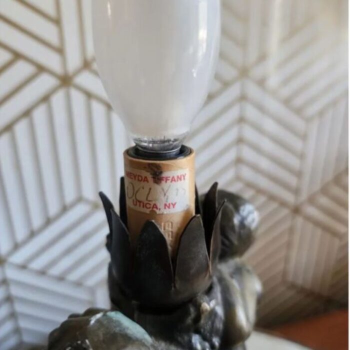 VINTAGE MEYDA TIFFANY BRONZE DOUBLE CHERUB ACCENT LAMP