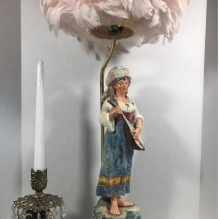VINTAGE CERAMIC FIGURAL LAMP