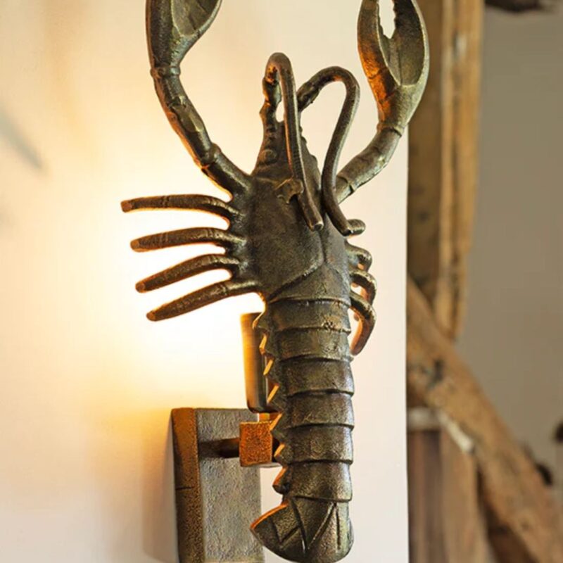 BRASS-EFFECT LOBSTER WALL LIGHT