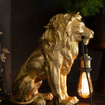 QUIRKY GOLD LION LAMP