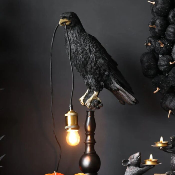 BLACK CROW TABLE LAMP