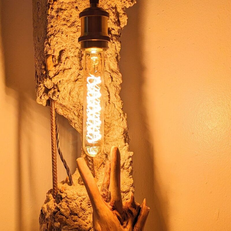 CONCRETE FLOOR LAMP