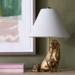 THE ICON TABLE LAMP DOG EDITION HOUND