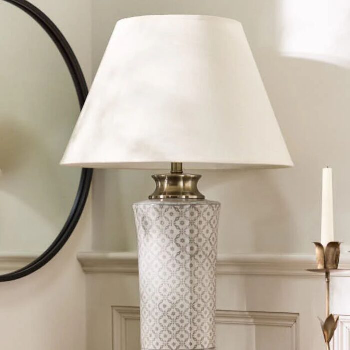VINTAGE STYLE MOSAIC PATTERNED TABLE LAMP