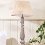 COUNTRY STYLE PILLAR LAMP