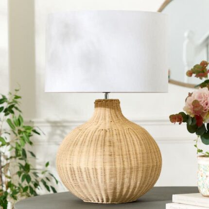 CURVED RATTAN TABLE LAMP
