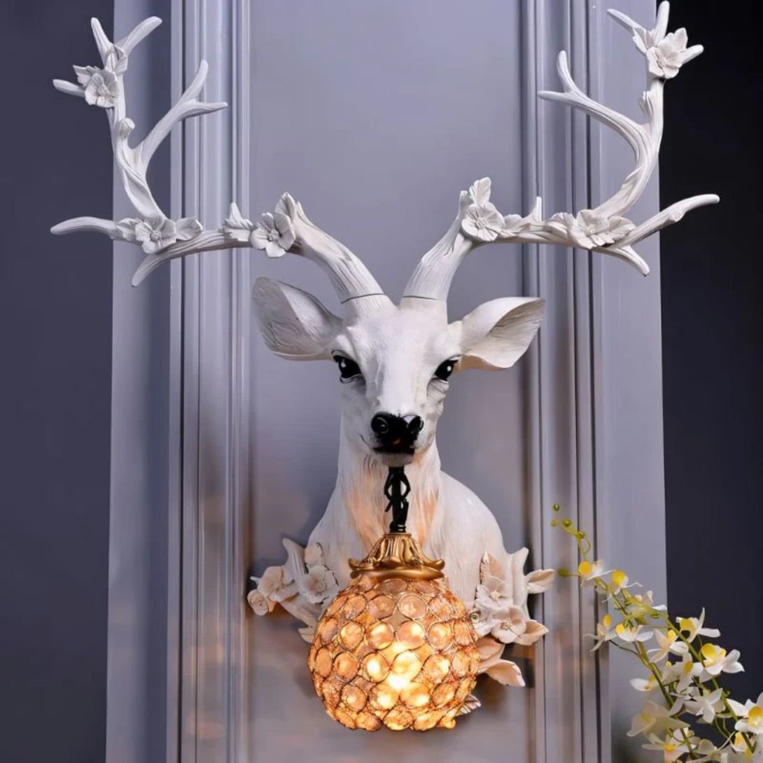 1 DEER HEAD WALL LAMP