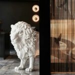 LION SCULPTURE FLOOR LAMP