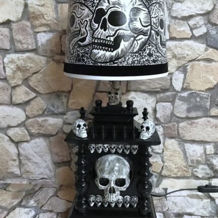 TABLE LAMP SKULL