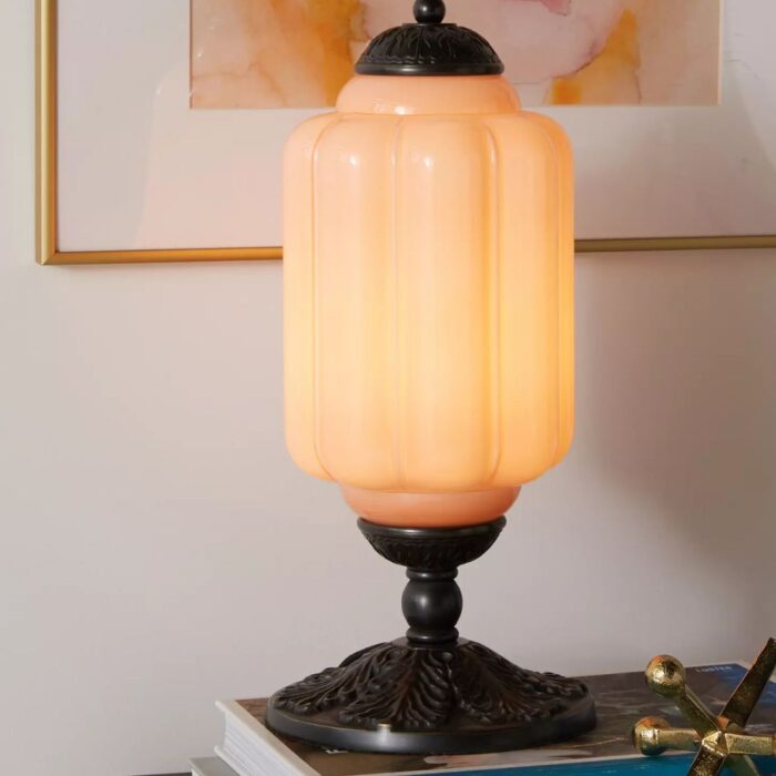 THE ELOISE SCALLOP MILK GLASS TABLE LAMP PINK