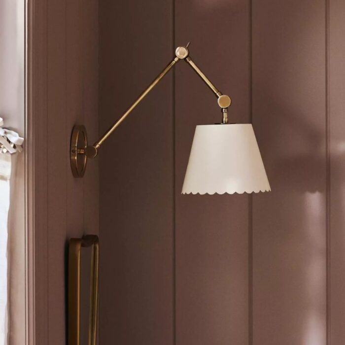 ROBERTA SCALLOPED LEATHER TASK SCONCE WHITE