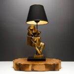 METAL TABLE LAMP