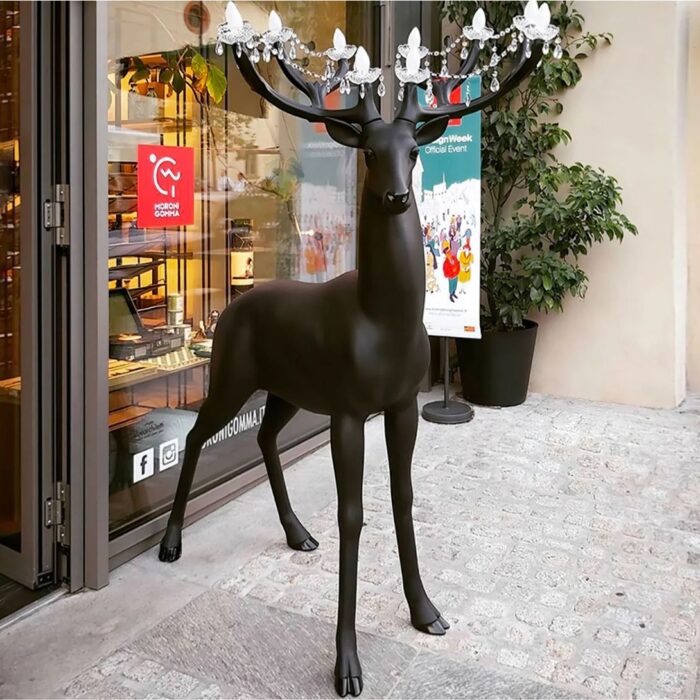 FAWN SCULPTURE FLOOR LAMP BLACK