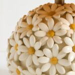 ASTER DAISY TABLE LAMP