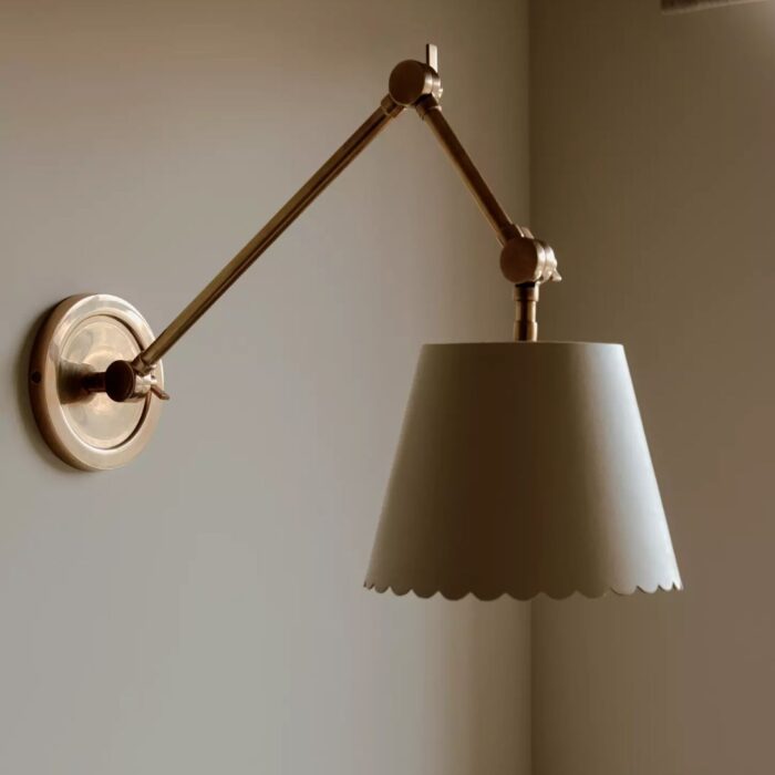 ROBERTA SCALLOPED LEATHER TASK SCONCE WHITE