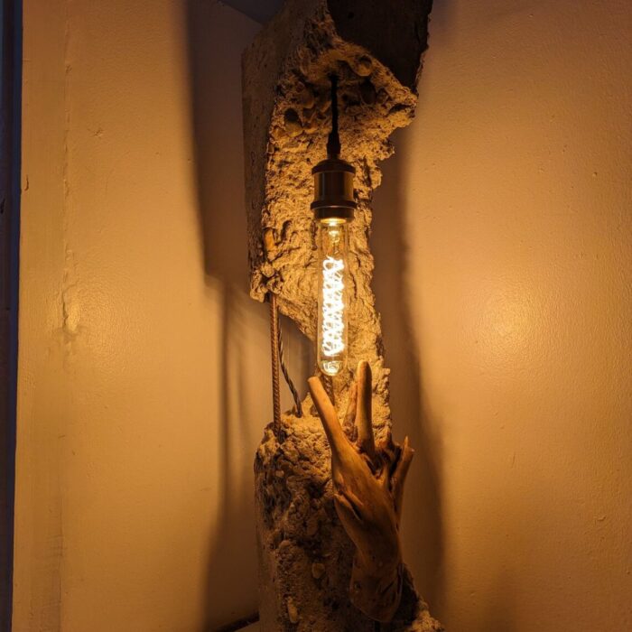 CONCRETE FLOOR LAMP