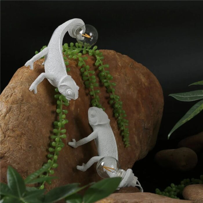 RESIN LIZARD TABLE LAMP 7.5