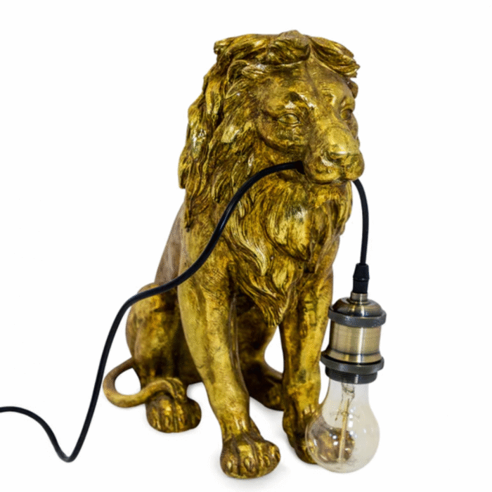 MAJESTIC ANTIQUE GOLD LION TABLE LAMP