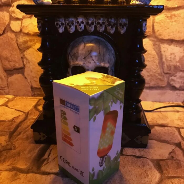 TABLE LAMP SKULL