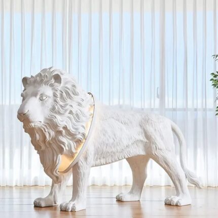 LION SCULPTURE FLOOR LAMP