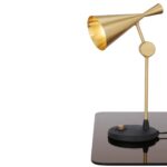 BEAT TABLE LAMP BRASS