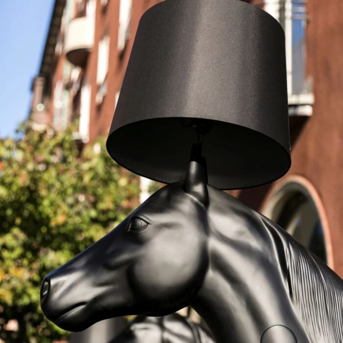 HORSE LAMP