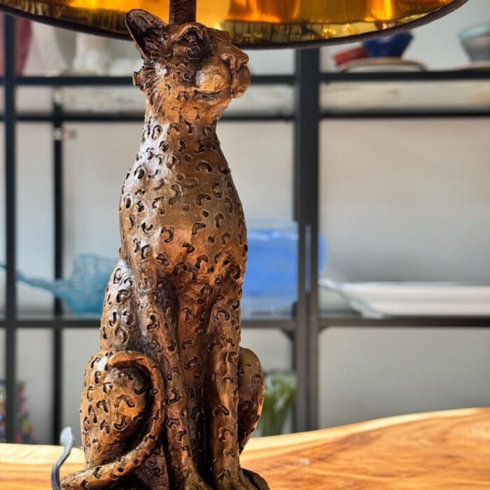 LEOPARD TABLE LAMP